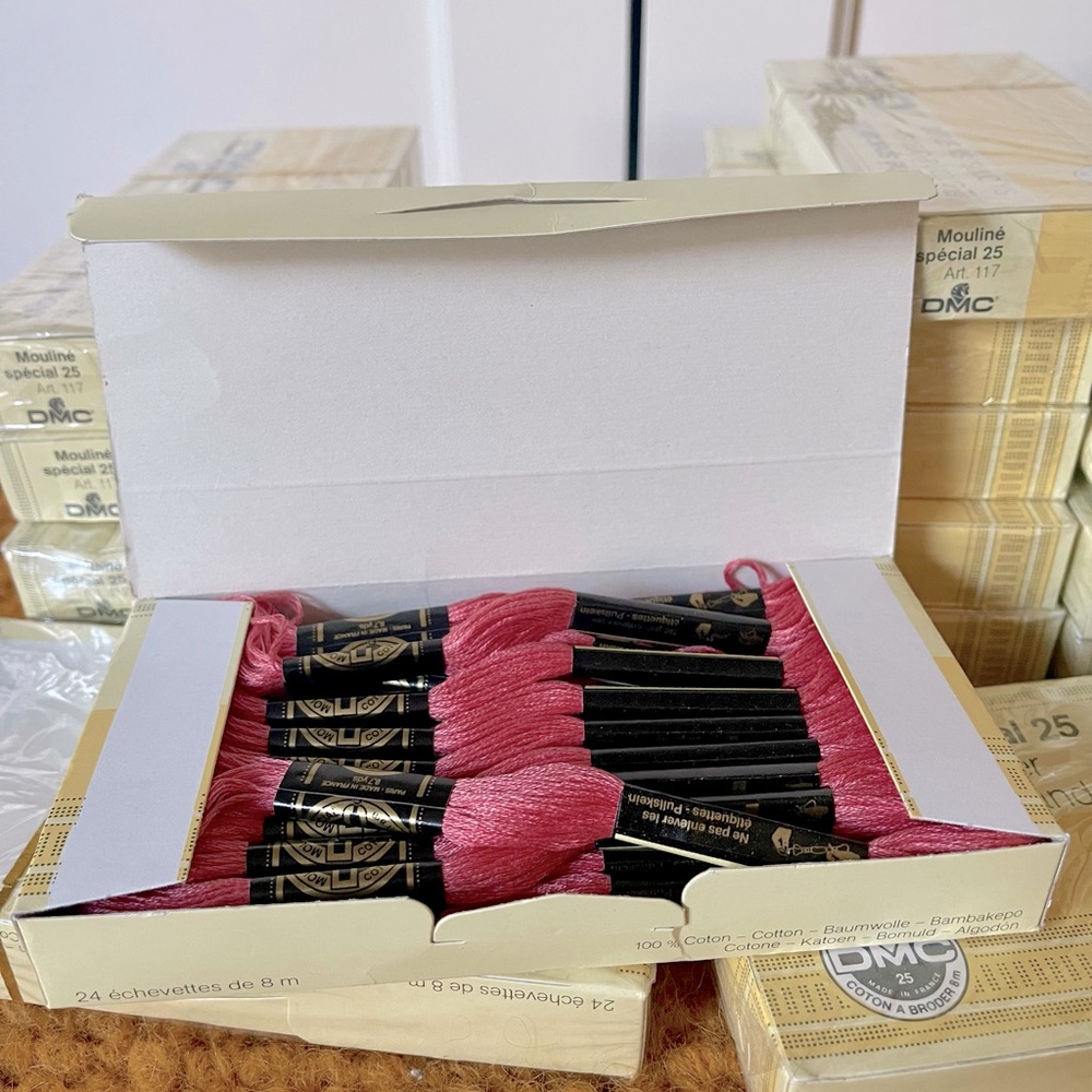 NIB DMC 25 Skeins of 6-strand Mouline Sewing and Embroidery Floss in Rose Pink